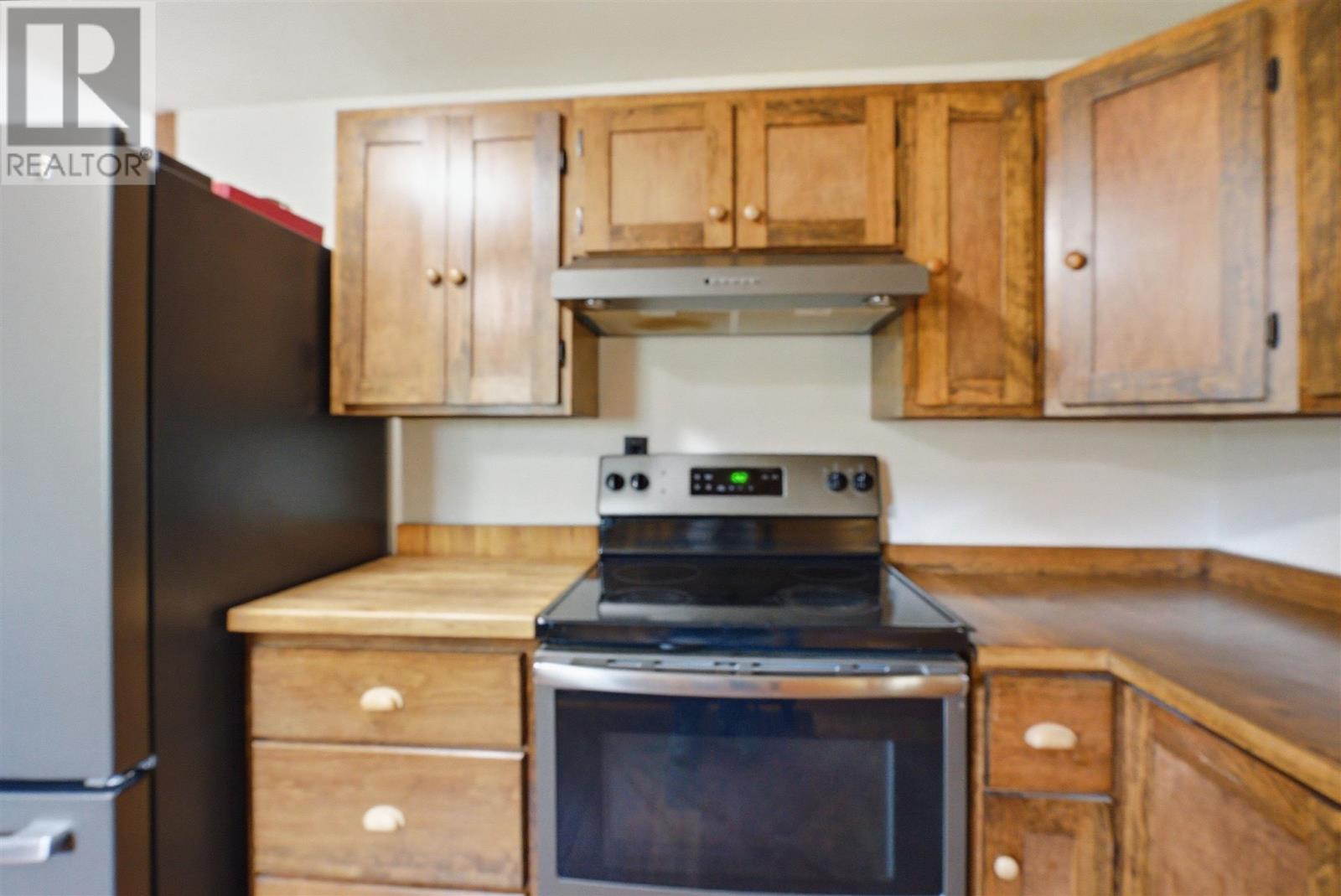 21 Eley RD - 17