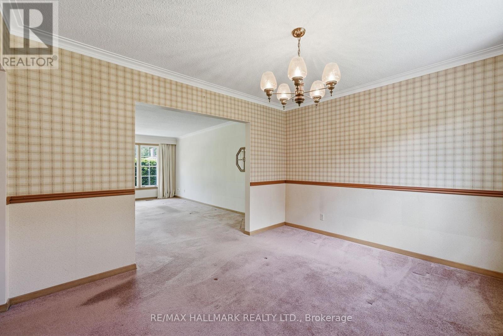 5 BETHUNE BOULEVARD - 12