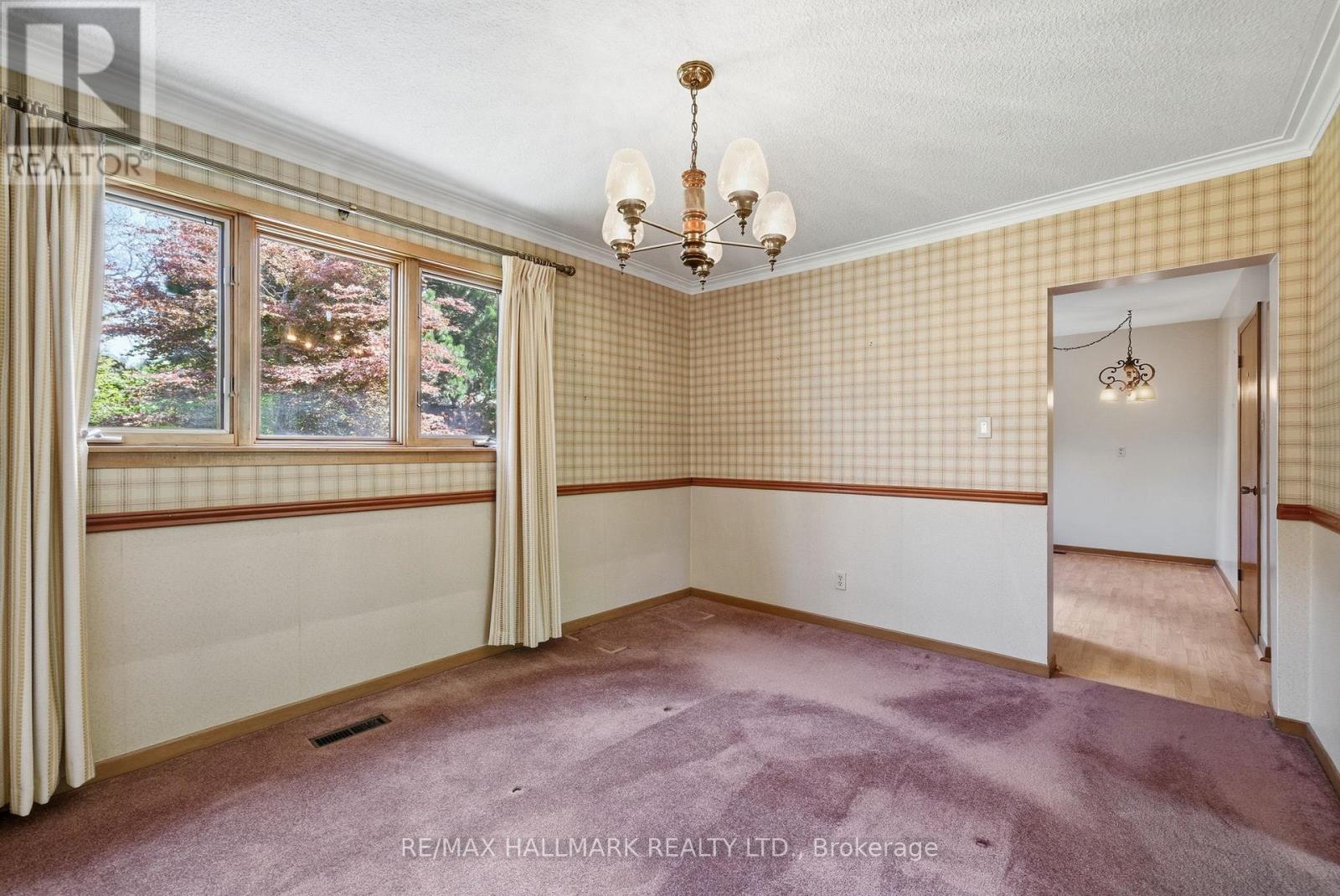 5 BETHUNE BOULEVARD - 13