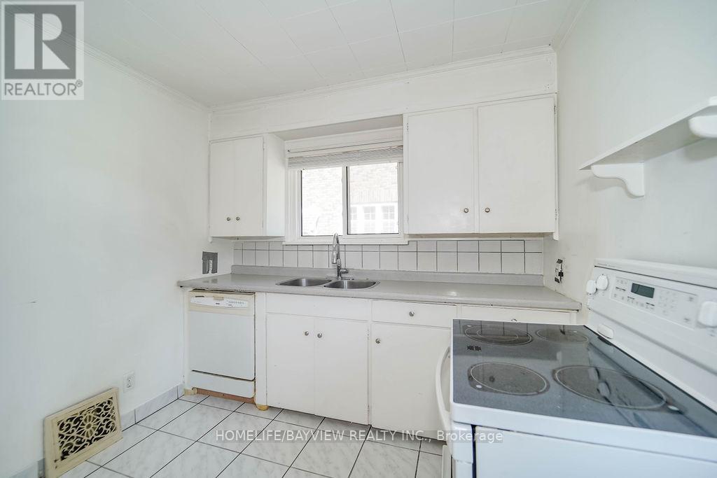 187 PARK ROAD S - 23