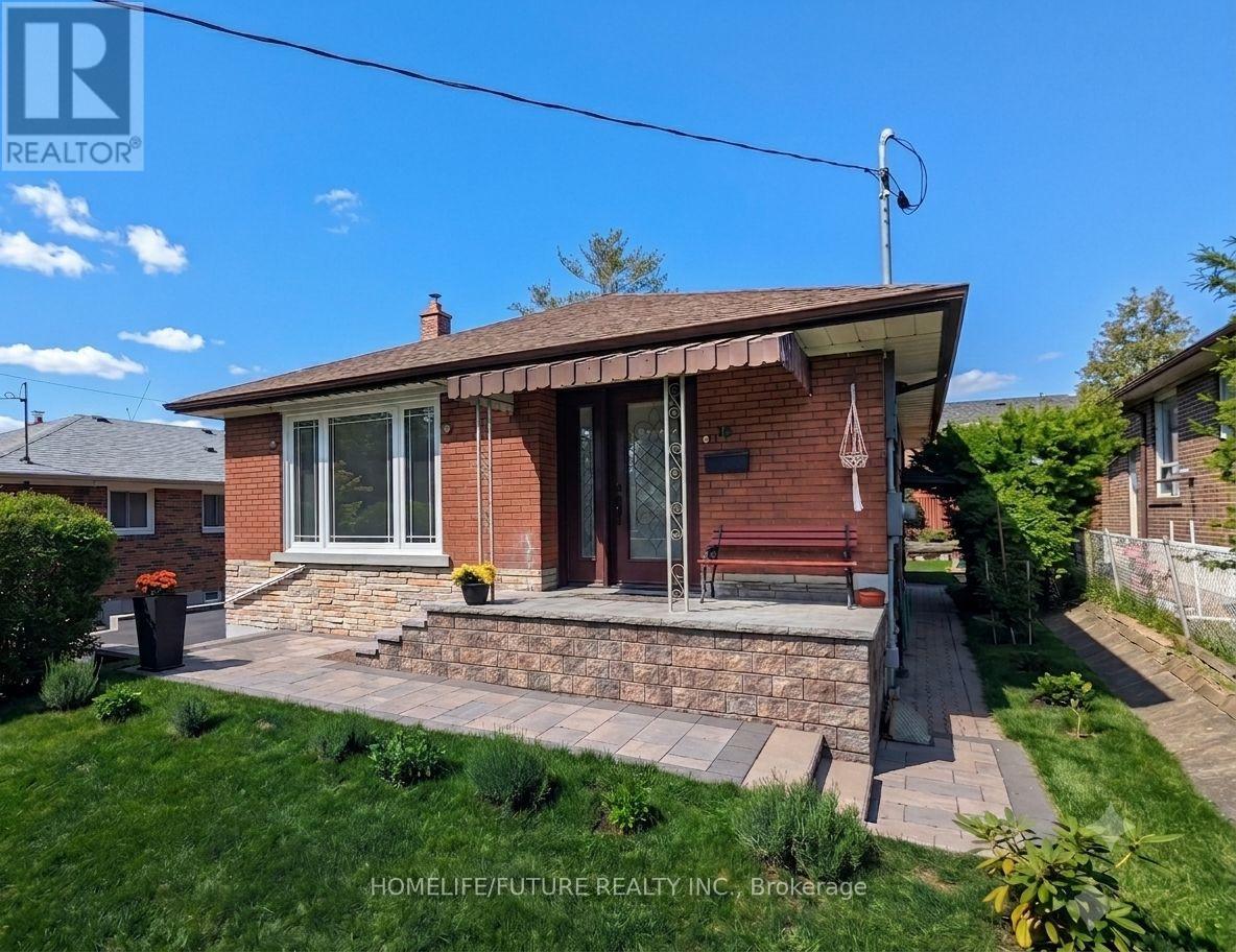 Listing photo of 36 KIM COURT