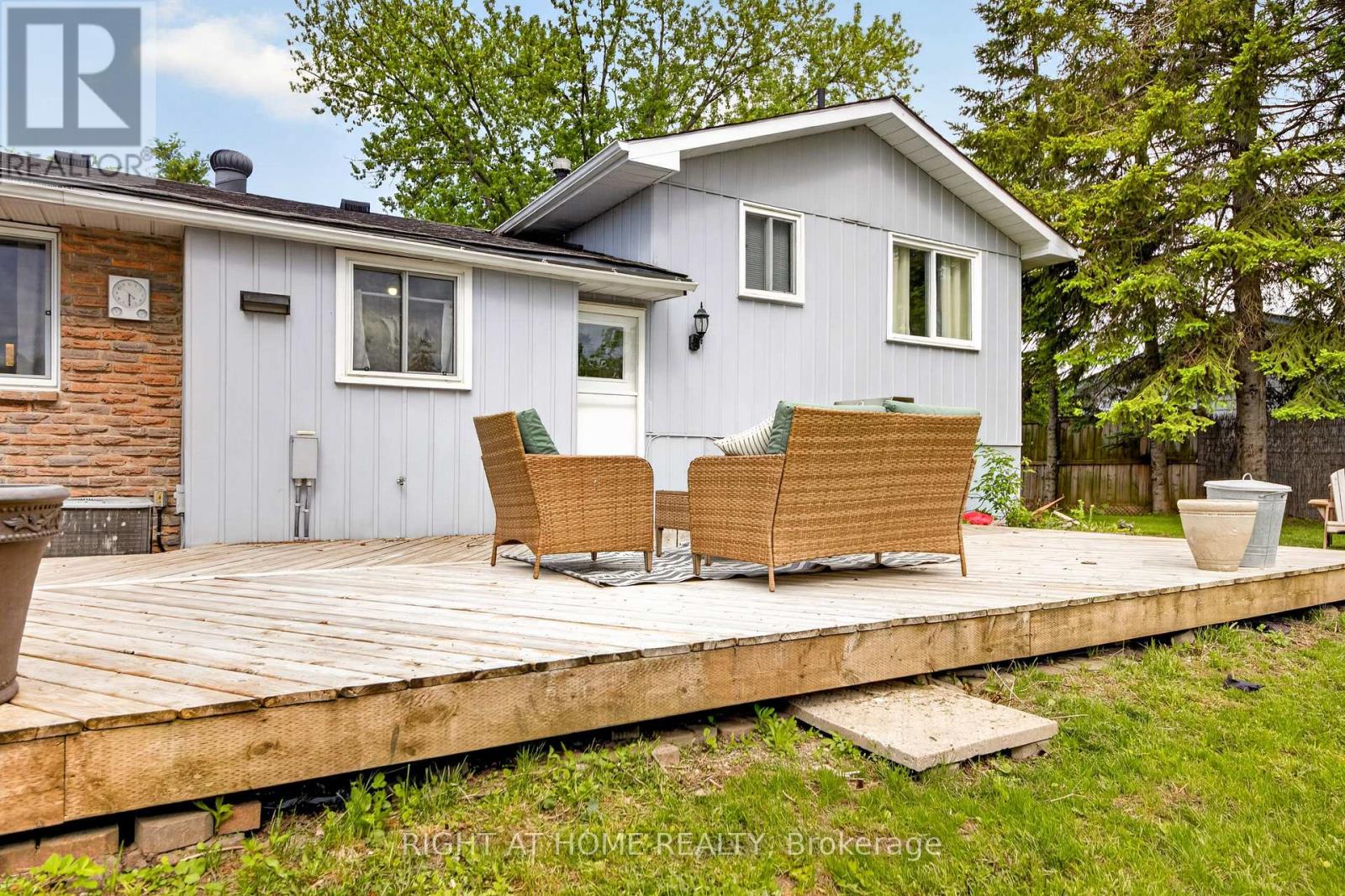 277 PINE DRIVE - 12