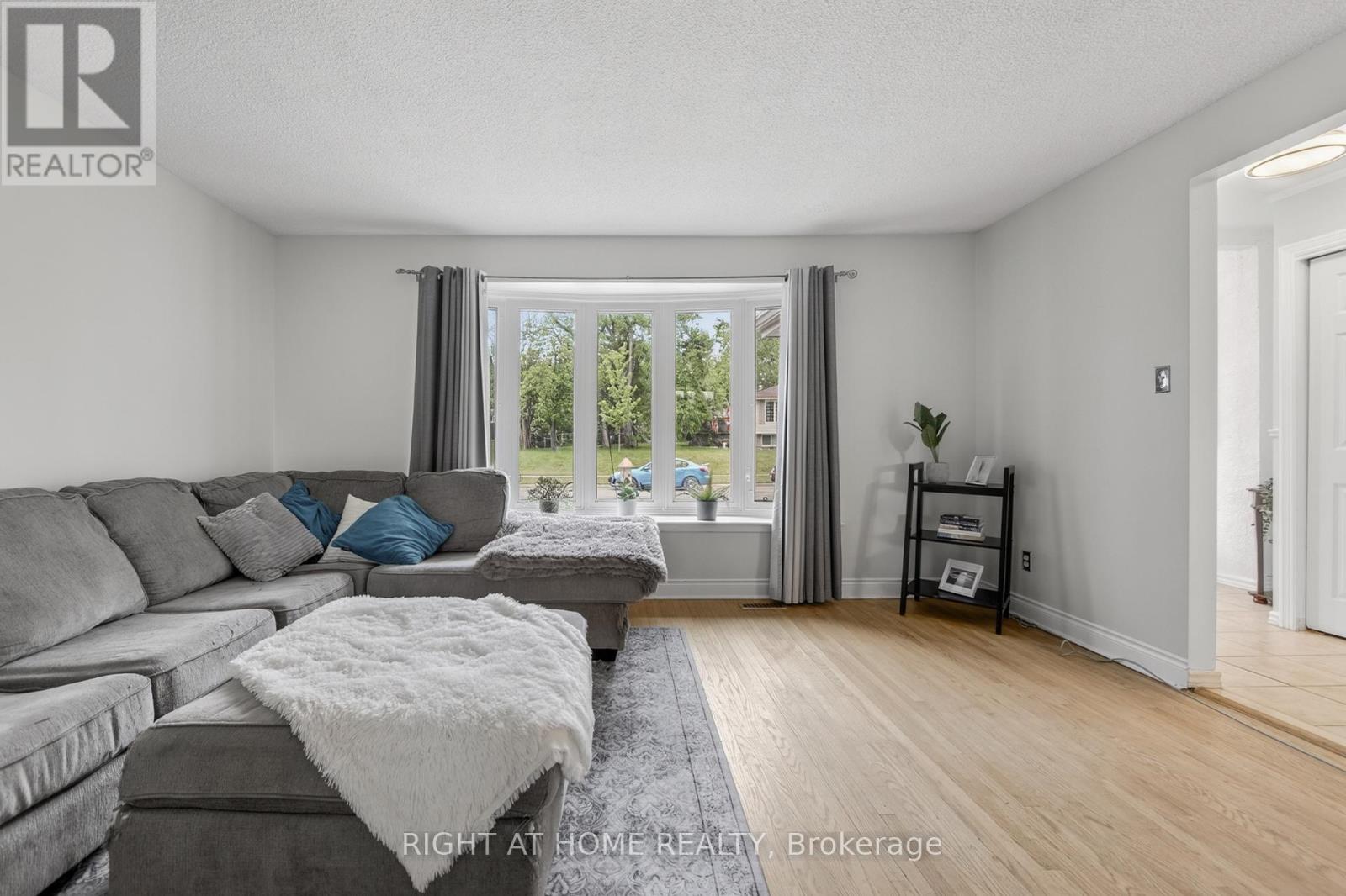 277 PINE DRIVE - 21