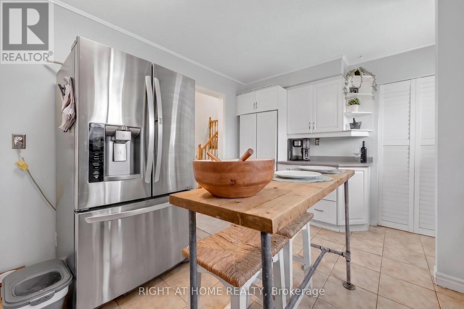 277 PINE DRIVE - 25