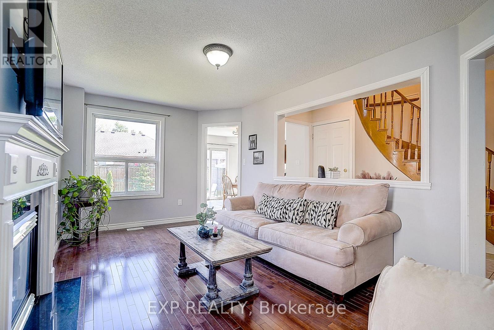 121 TUNBRIDGE ROAD - 14