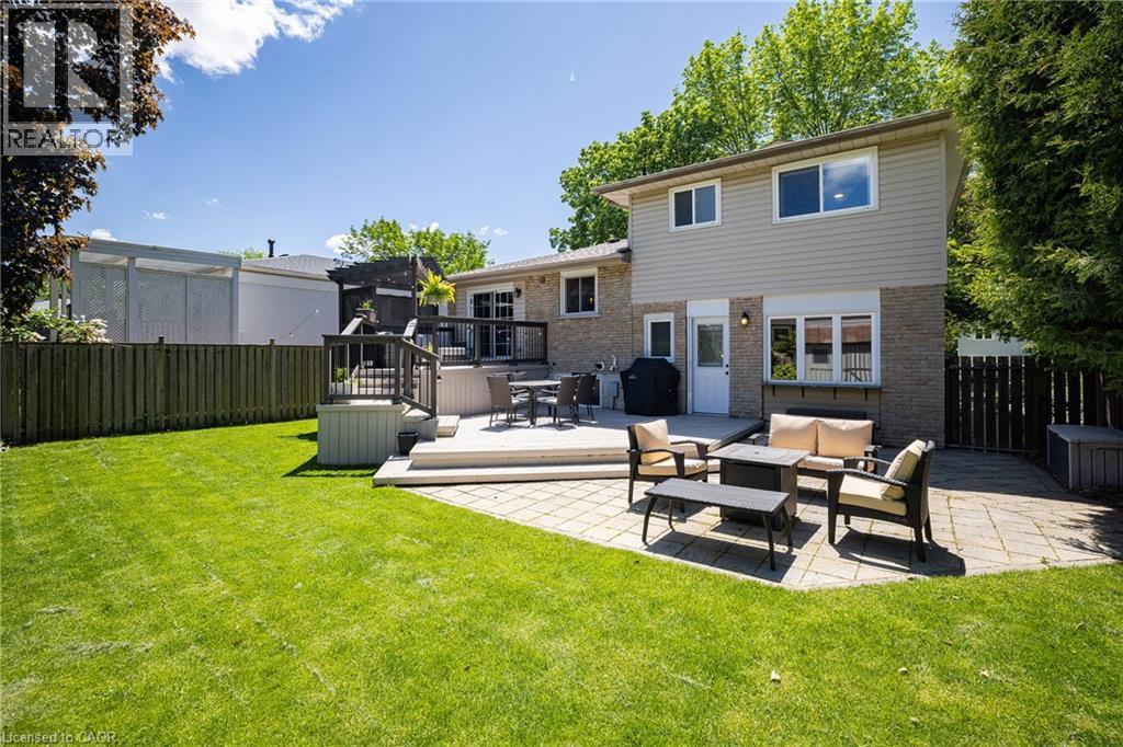 1259 RICHARDS Crescent - 28
