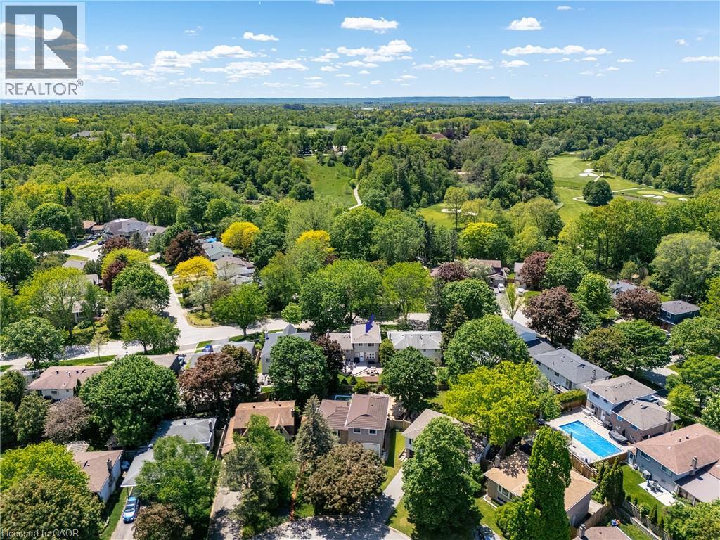 1259 RICHARDS Crescent - 31