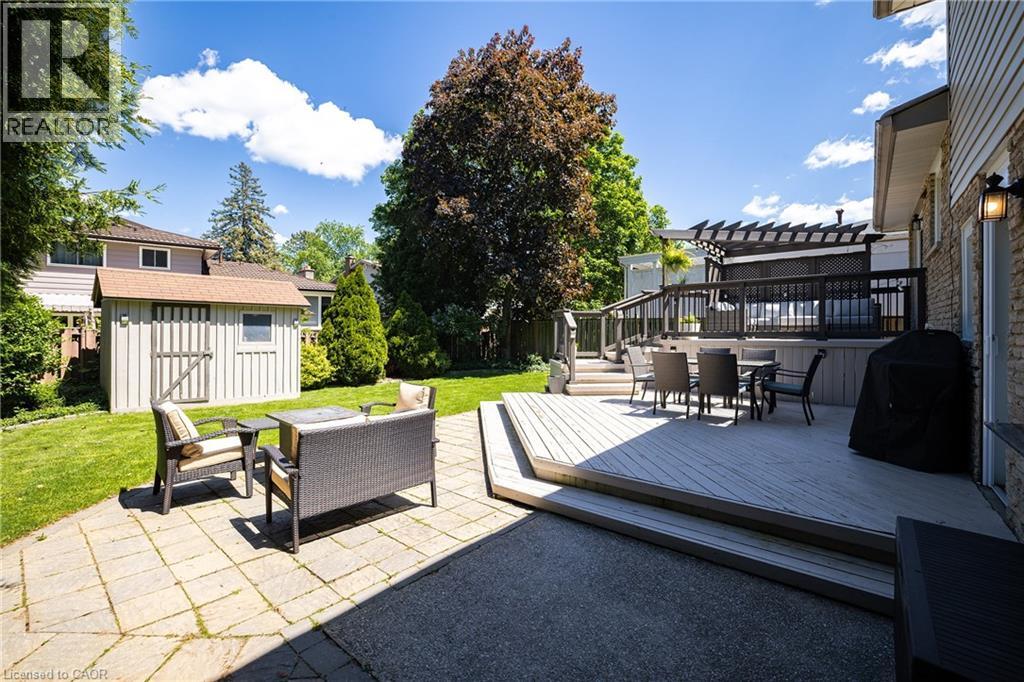 1259 RICHARDS Crescent - 29