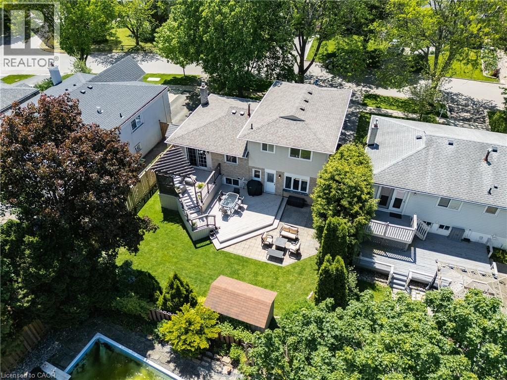 1259 RICHARDS Crescent - 27