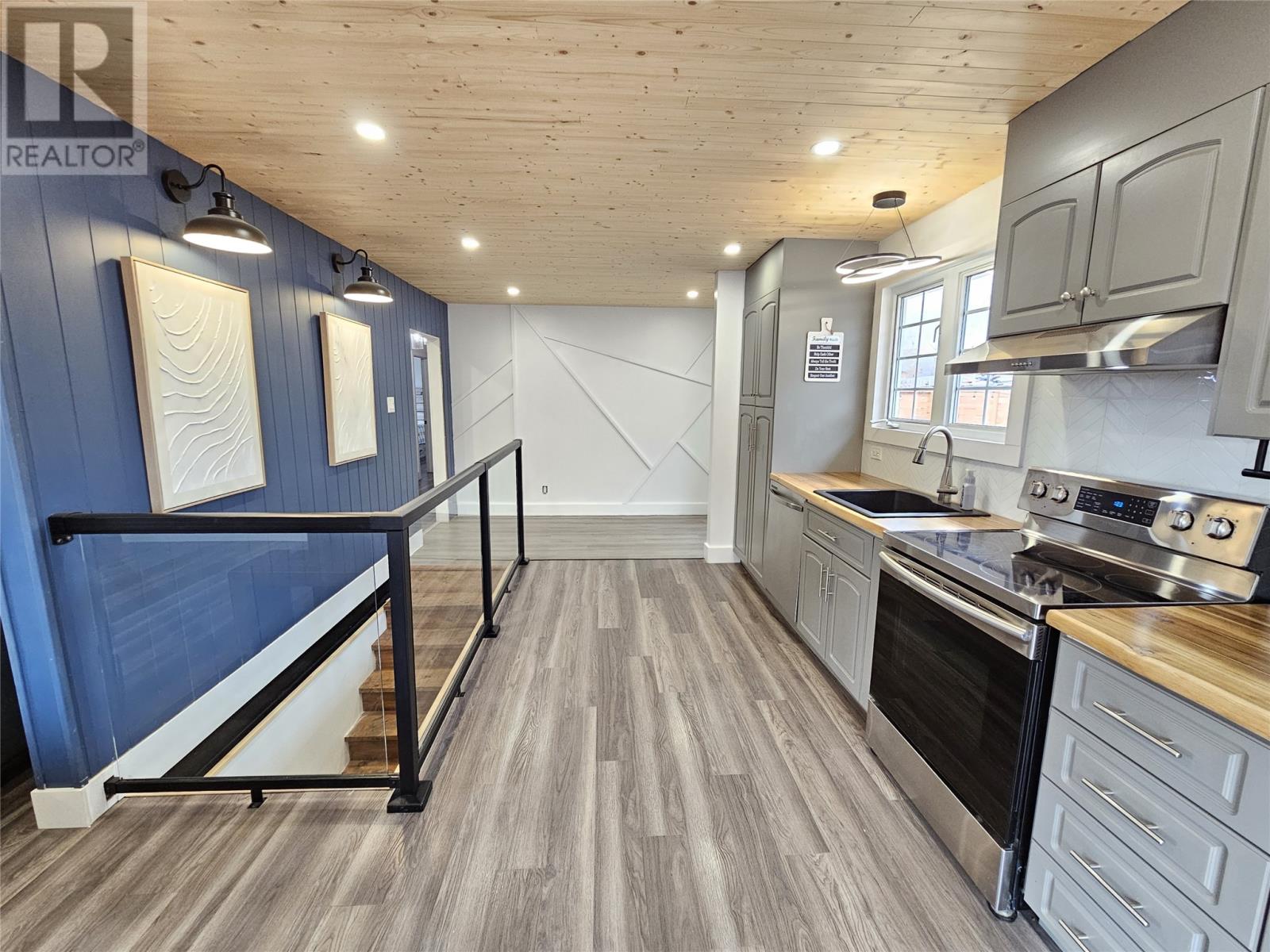 829 Retty Street - 12