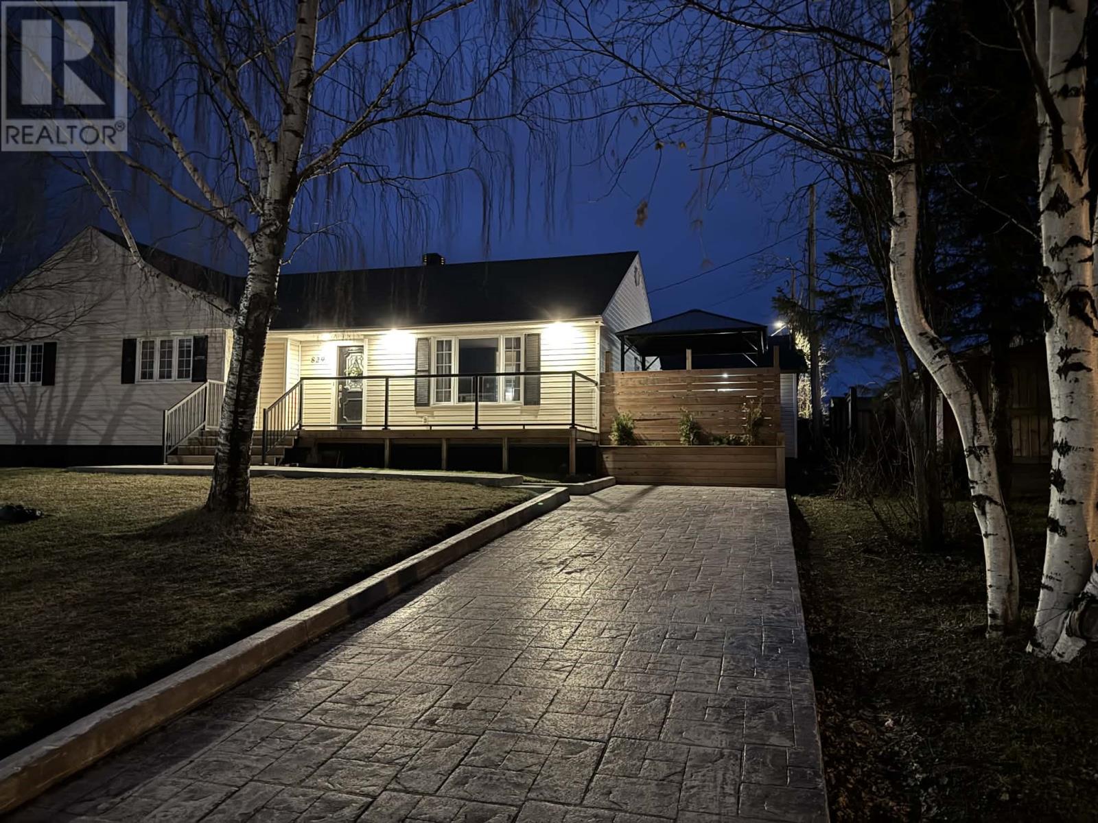 829 Retty Street - 24