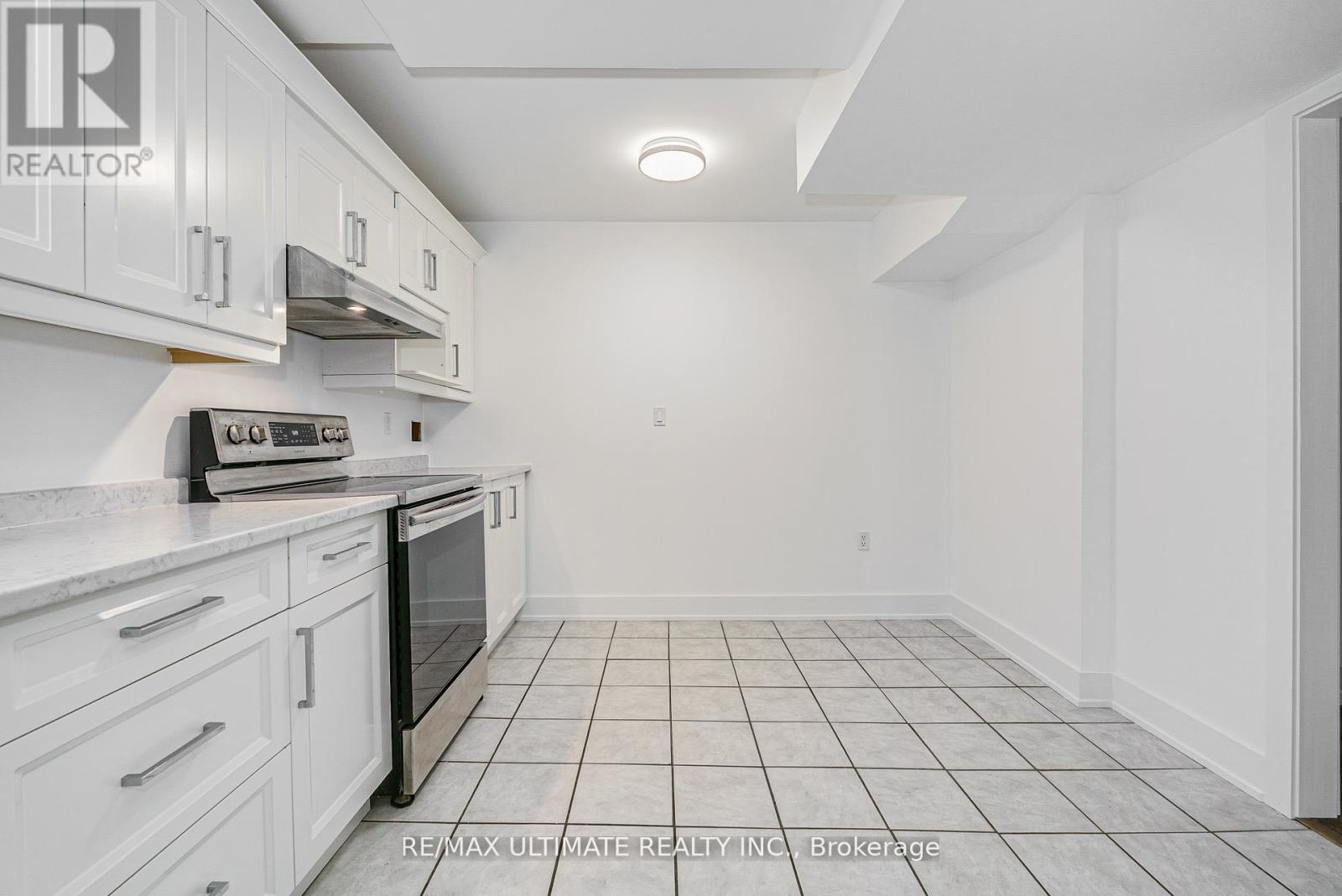 196 MEADOWS BOULEVARD - 32