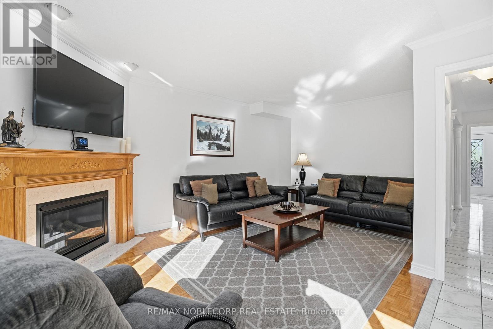 13 HARVESTVIEW AVENUE - 13