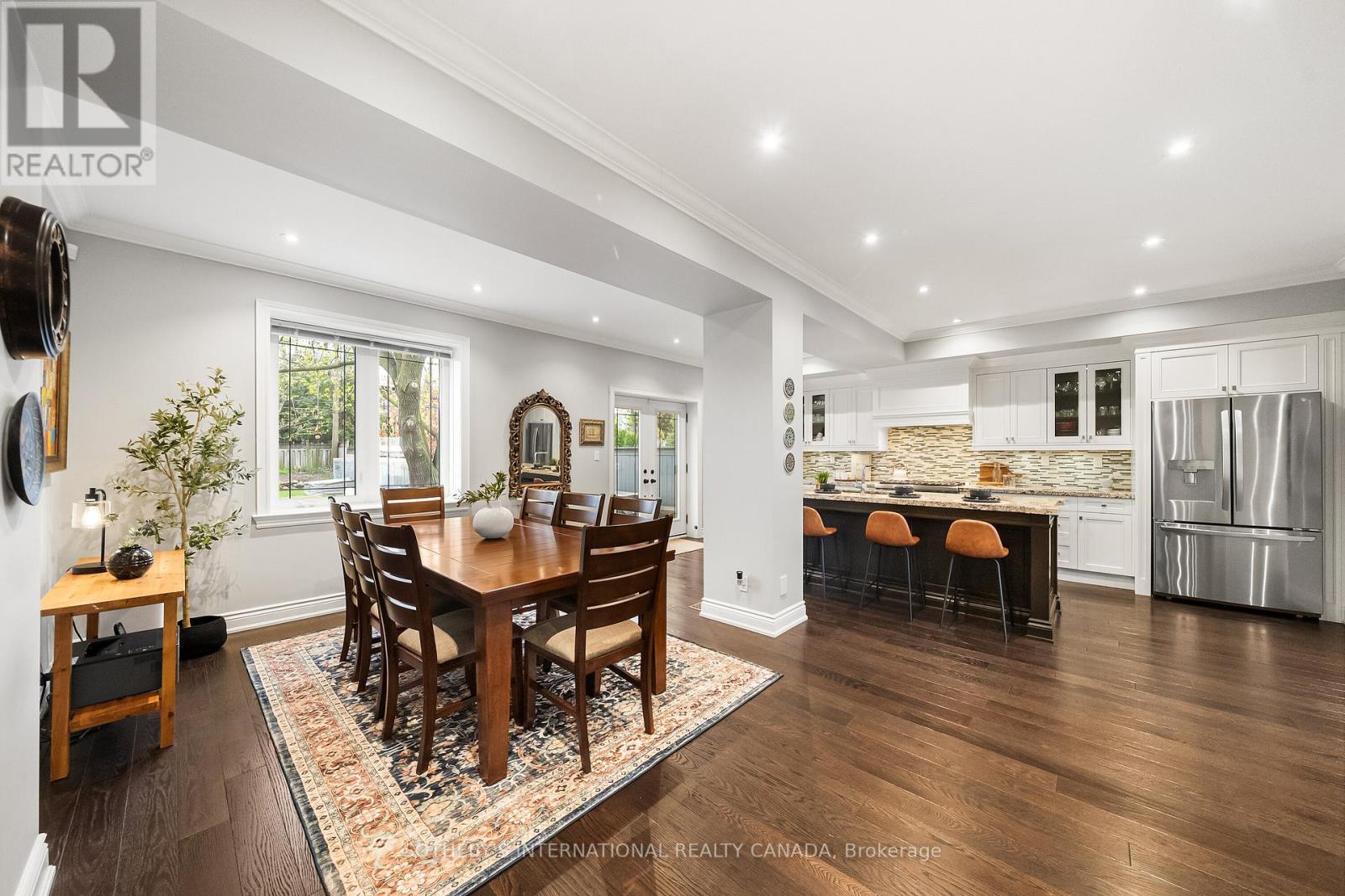 262 MARTIN GROVE ROAD - 16