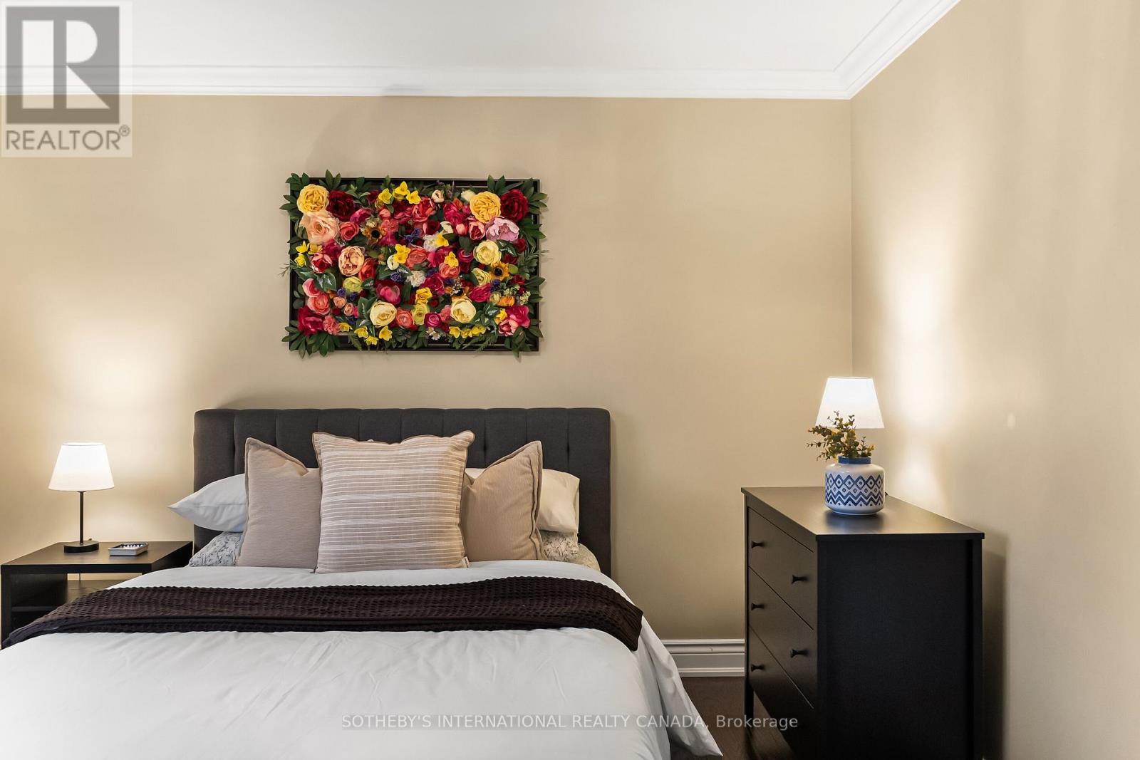 262 MARTIN GROVE ROAD - 30