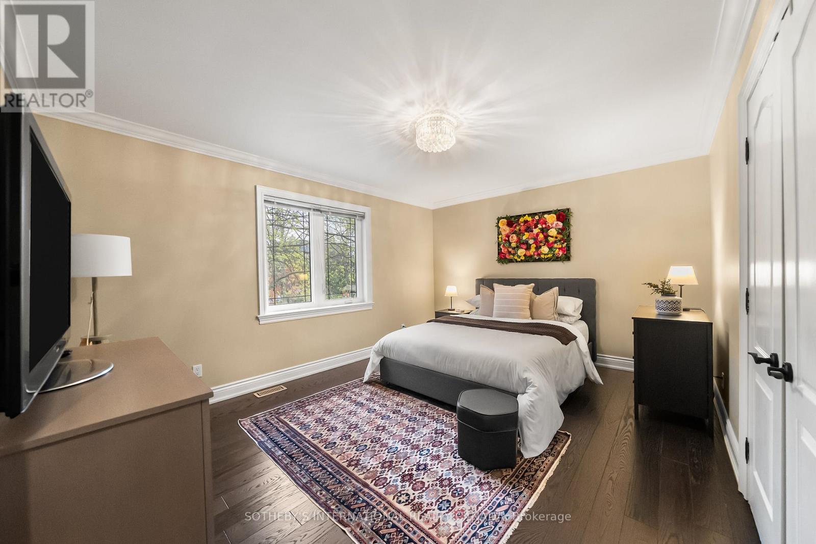 262 MARTIN GROVE ROAD - 31