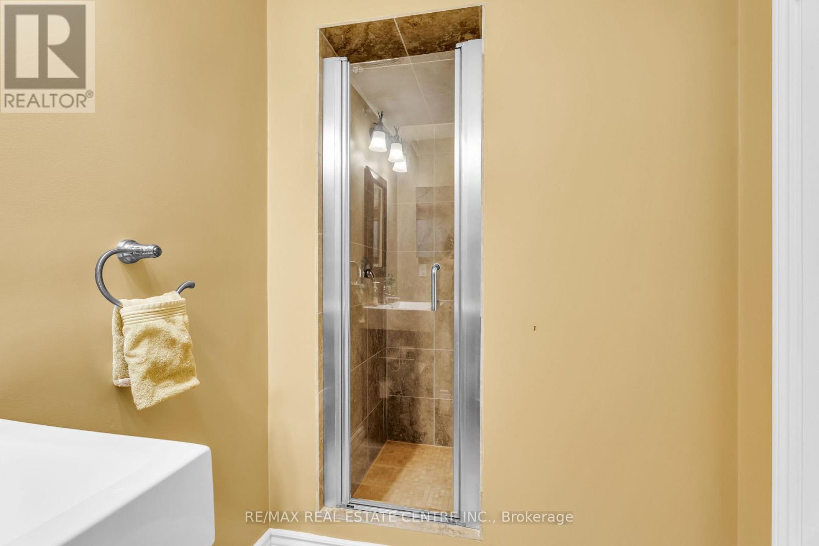 106 BELMONT BOULEVARD - 39