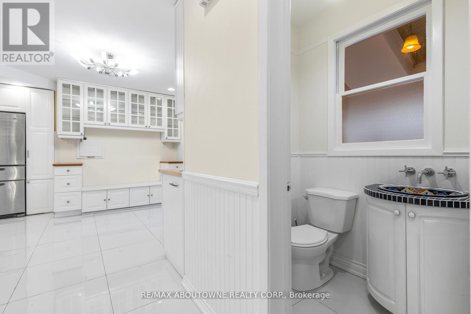 145 WOLFDALE AVENUE - 8