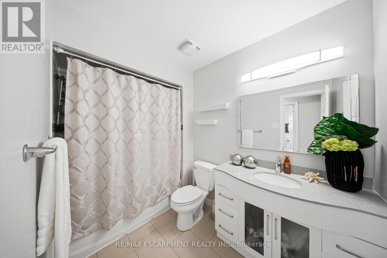 1251 FAIRDALE DRIVE - 29