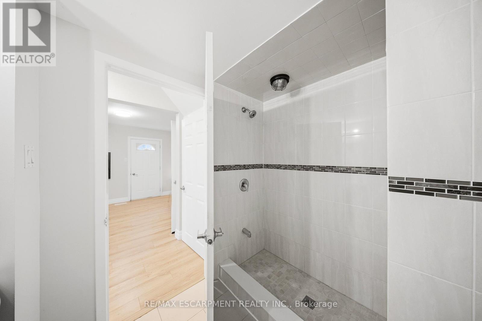 1251 FAIRDALE DRIVE - 40