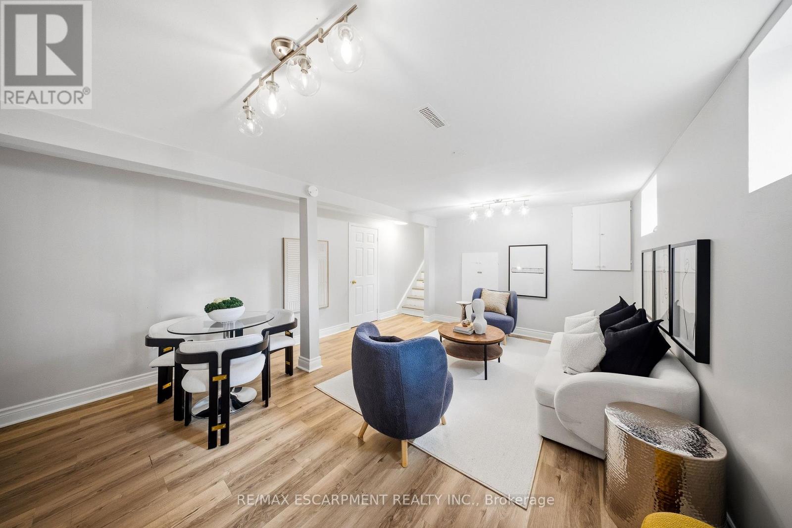 1251 FAIRDALE DRIVE - 43