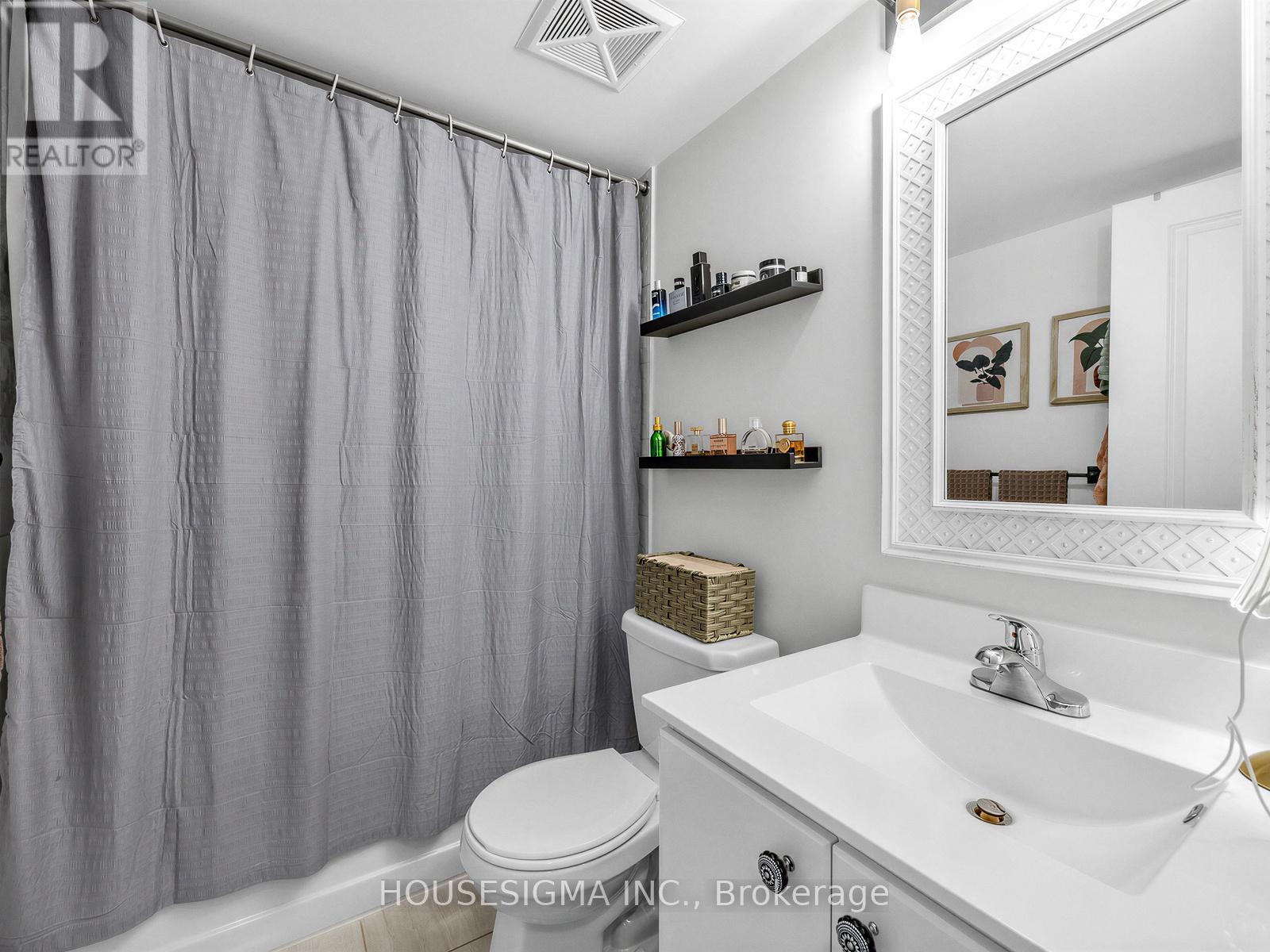 #139 34 FIELDWAY ROAD - 20