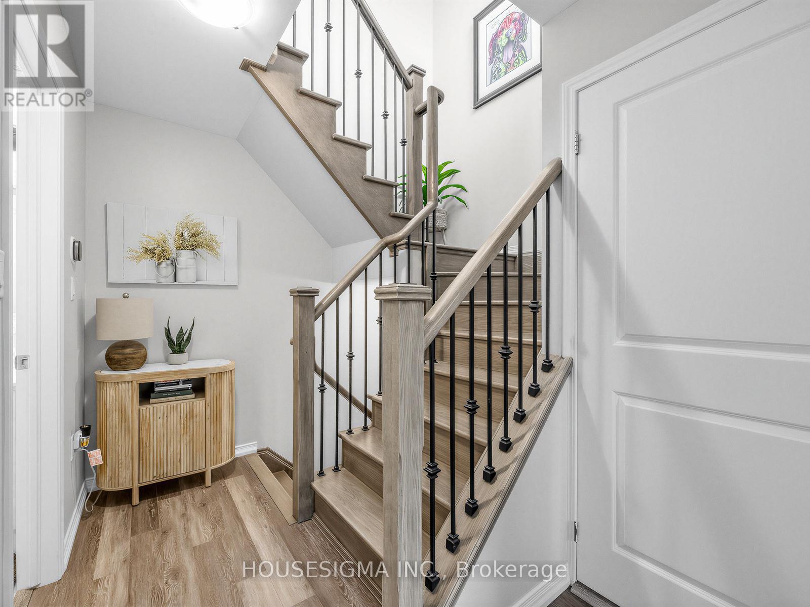 #139 34 FIELDWAY ROAD - 24