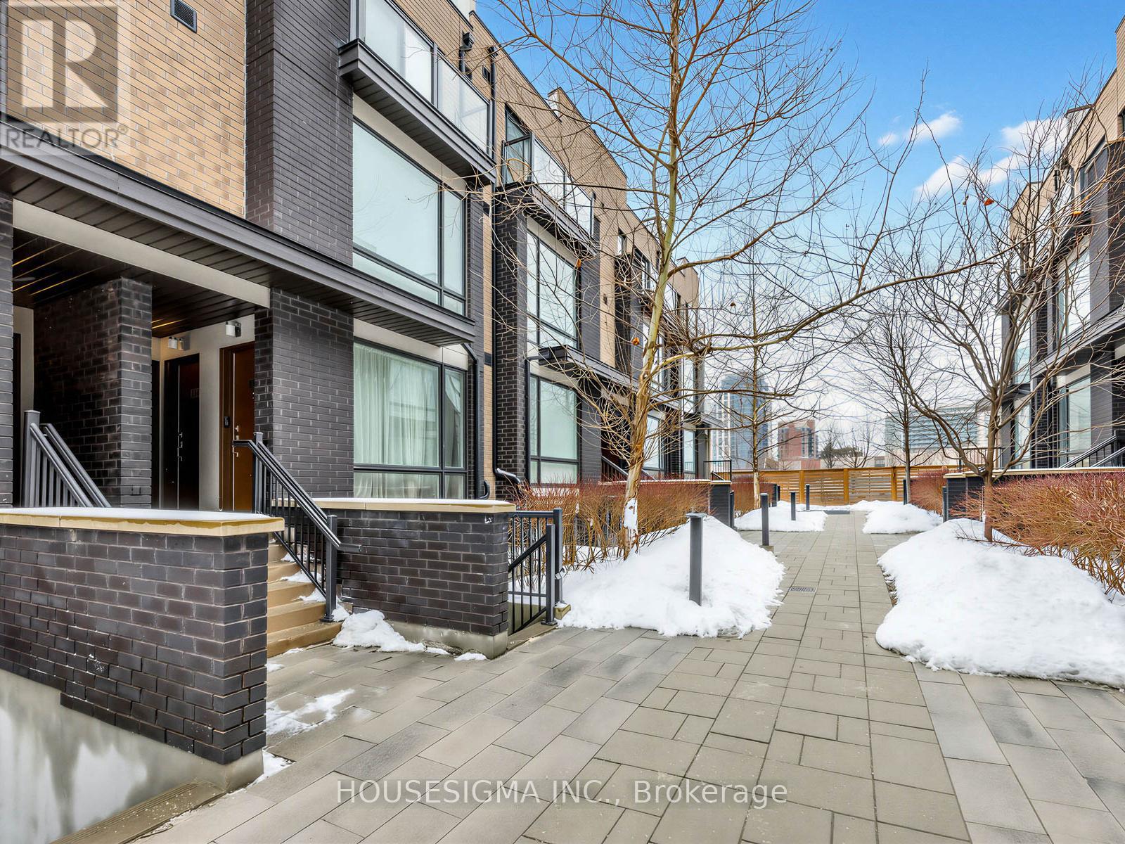 #139 34 FIELDWAY ROAD - 26