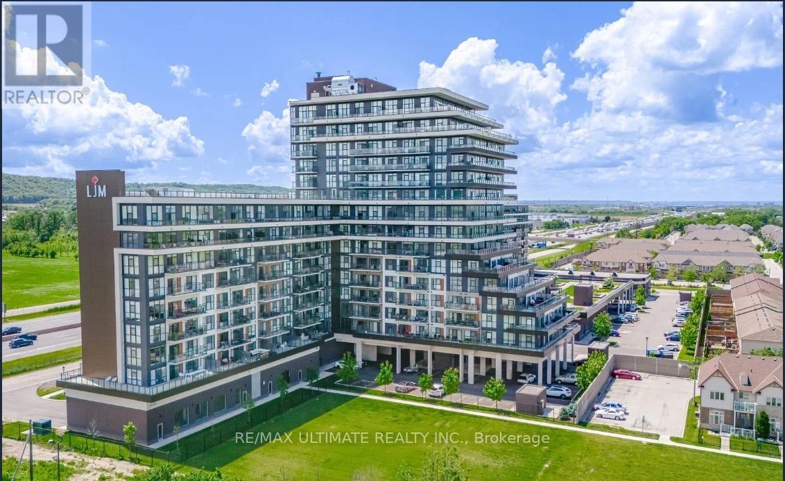 815 - 550 NORTH SERVICE ROAD