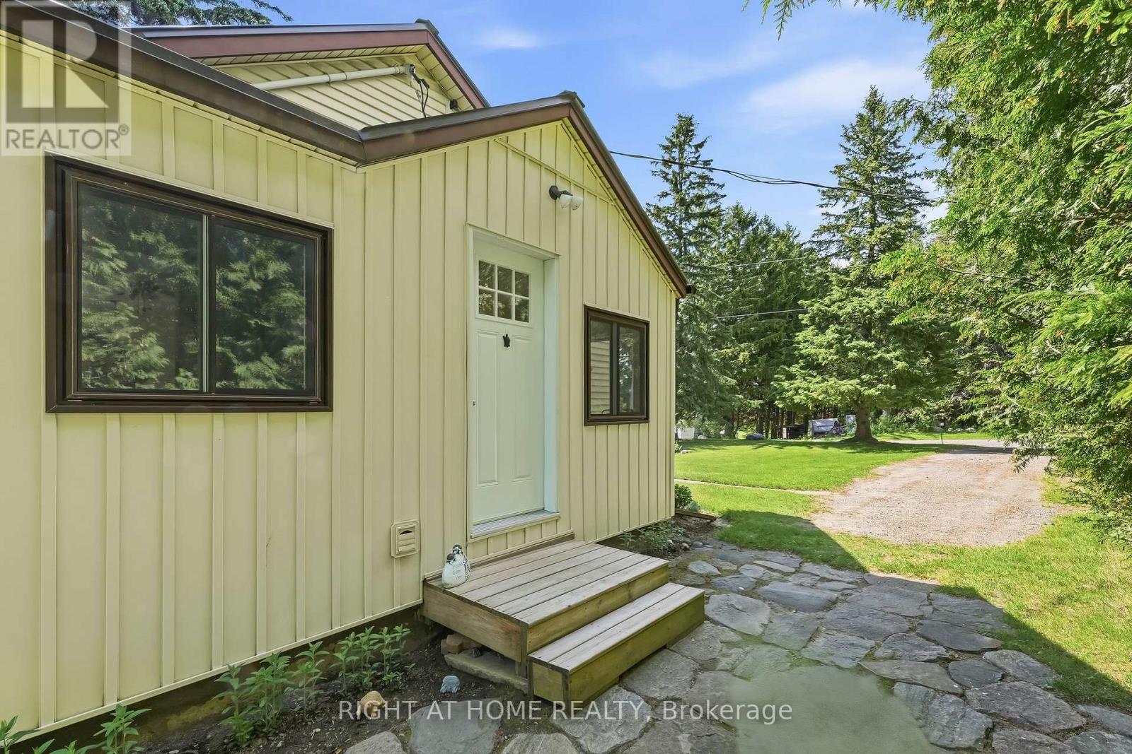 8601 LANDER ROAD - 44