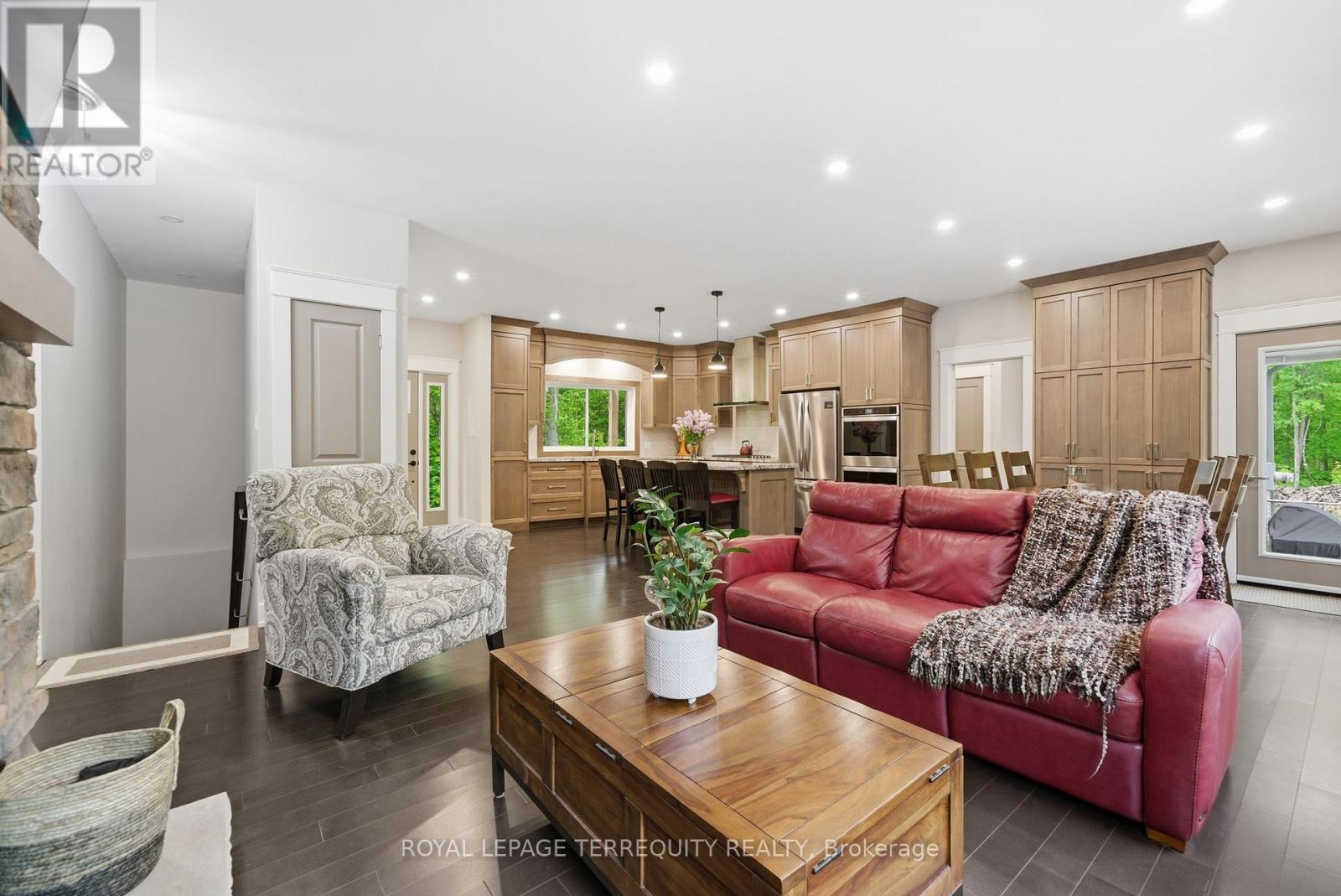 218 CAMPBELL ROAD - 16
