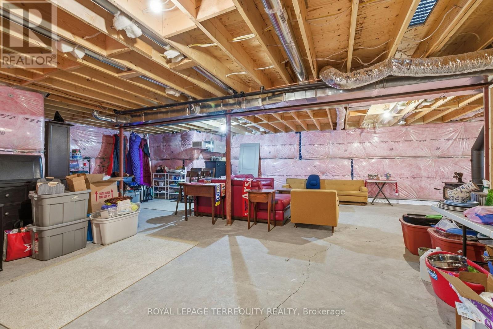 218 CAMPBELL ROAD - 32