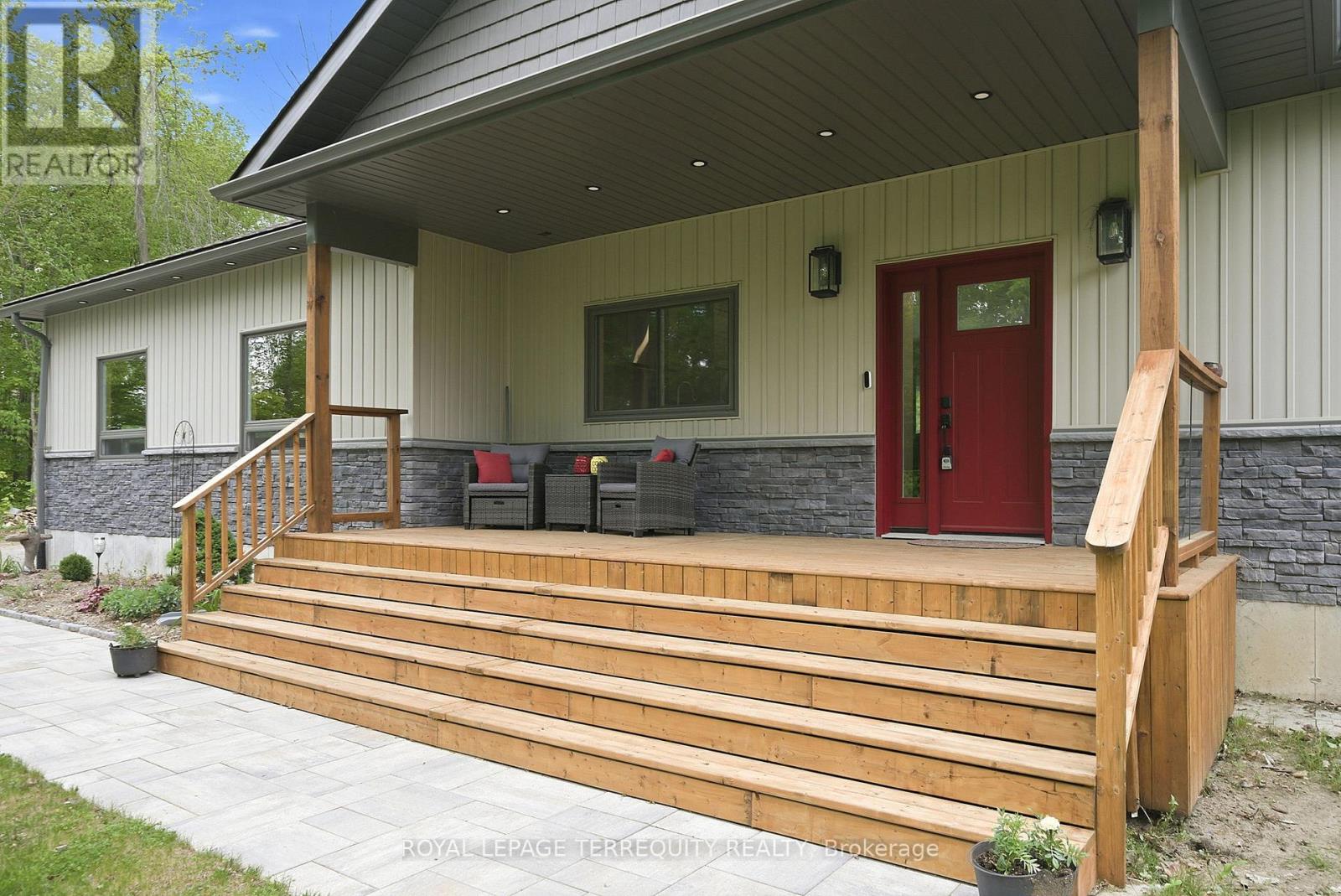 218 CAMPBELL ROAD - 4
