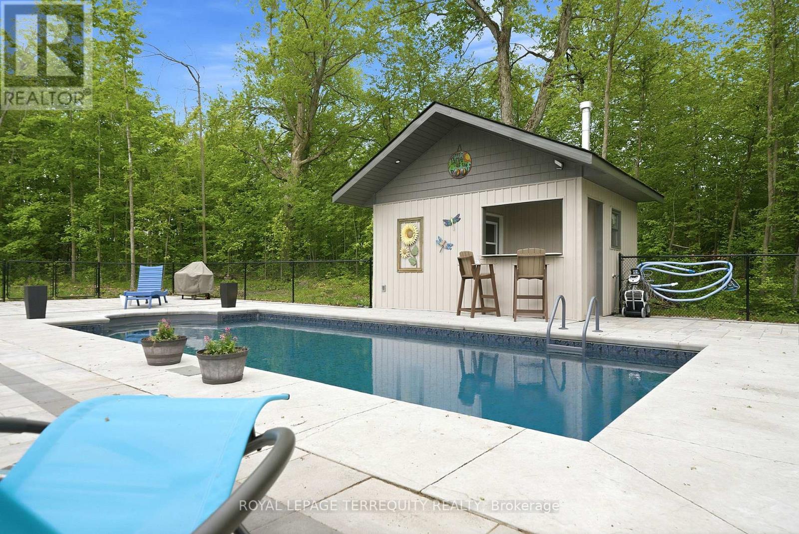 218 CAMPBELL ROAD - 40