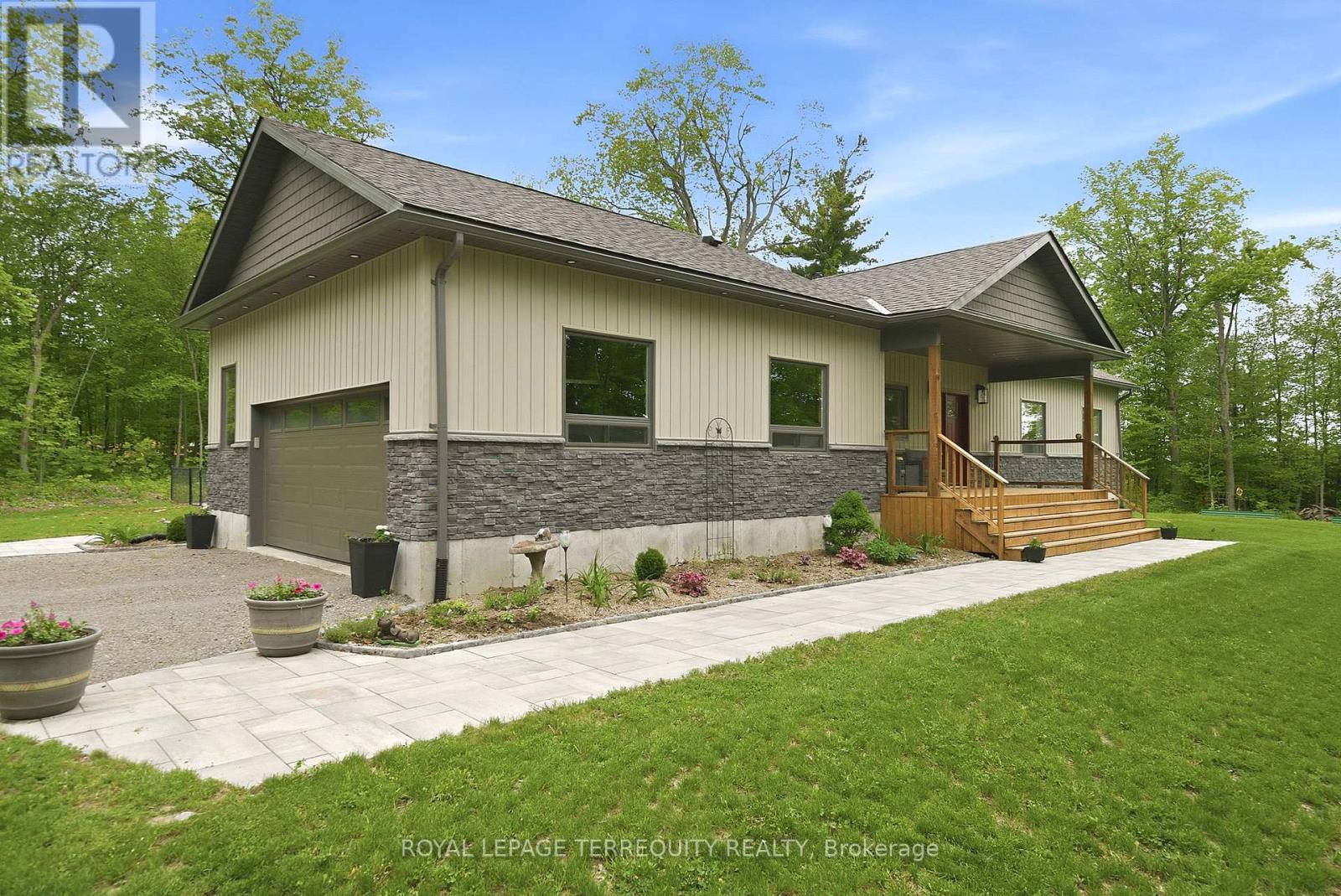 218 CAMPBELL ROAD - 5