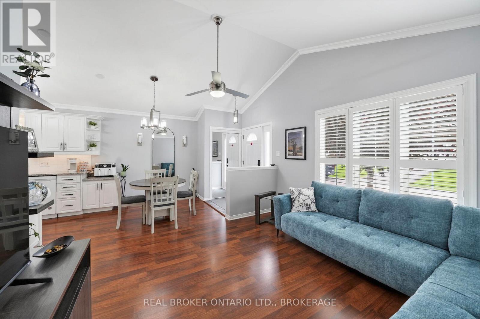 1526 FRANK COURT - 6