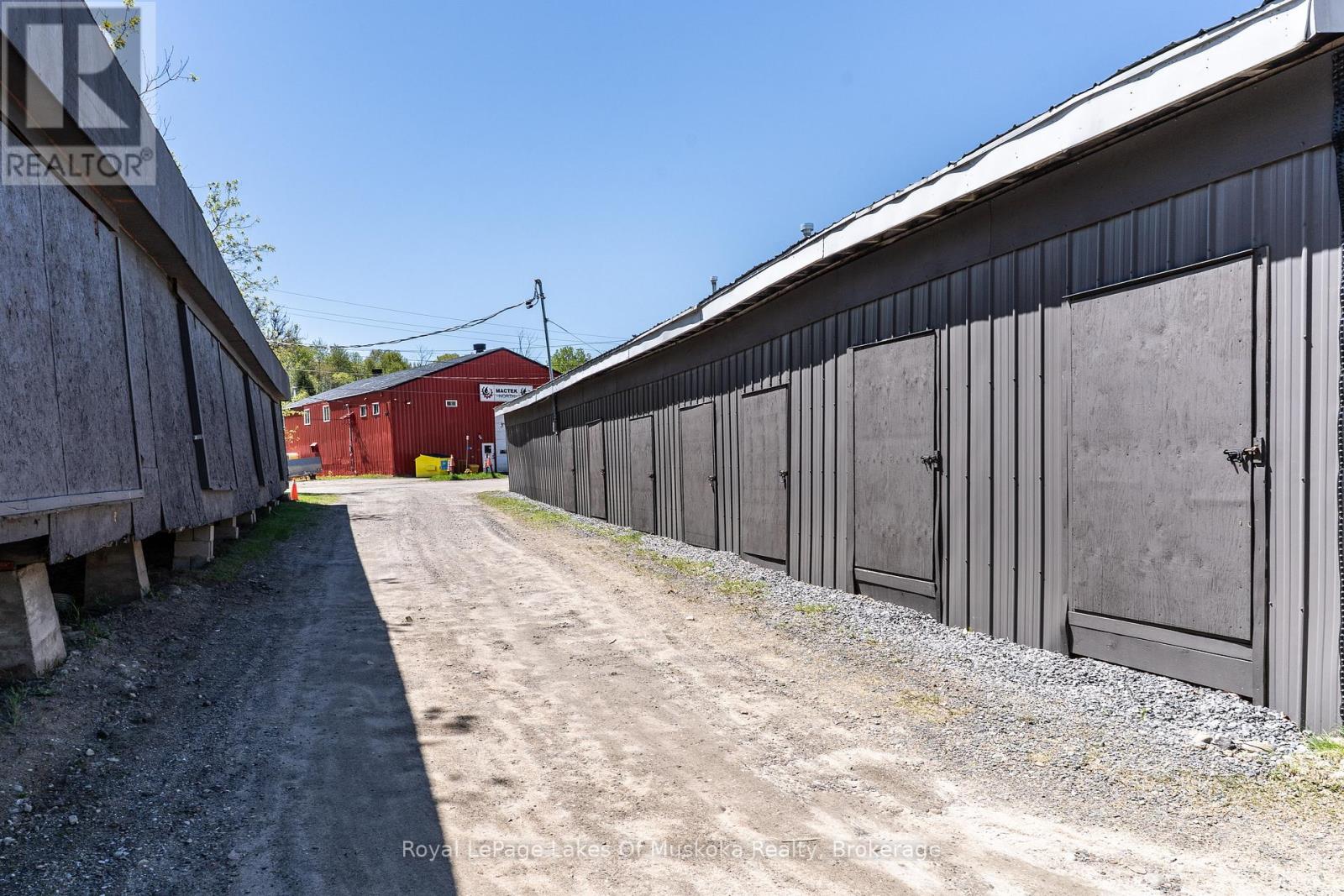 7 East Airport Road — photo 41