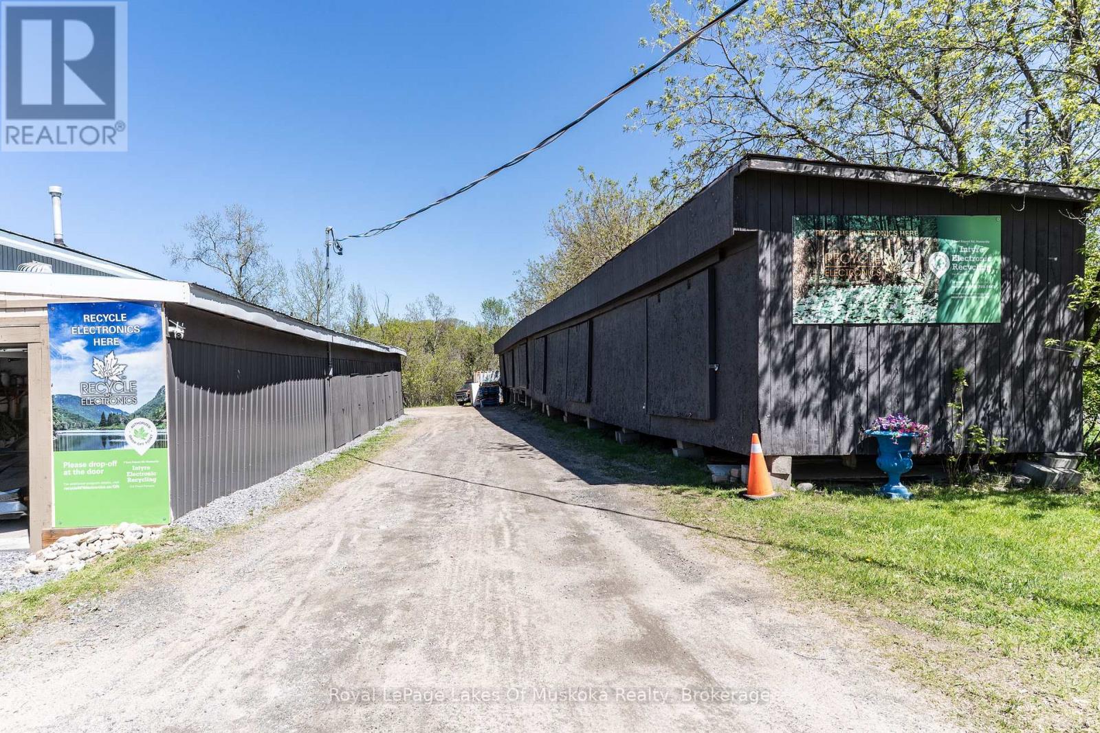 7 East Airport Road — photo 42