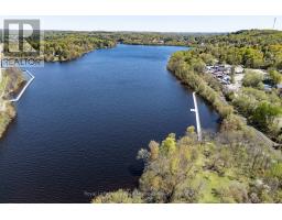 7 East Airport Road, Huntsville, ON P1H1X7 Photo 46