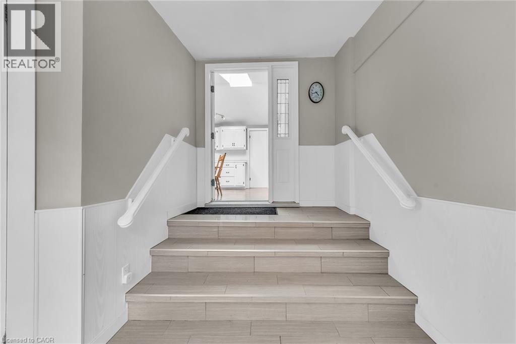 270 ERIE Boulevard - 19