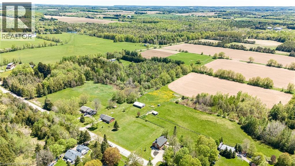 9069 ERIN-EAST GARAFRAXA Townline - 43