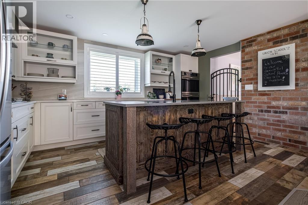 9069 ERIN-EAST GARAFRAXA Townline - 22
