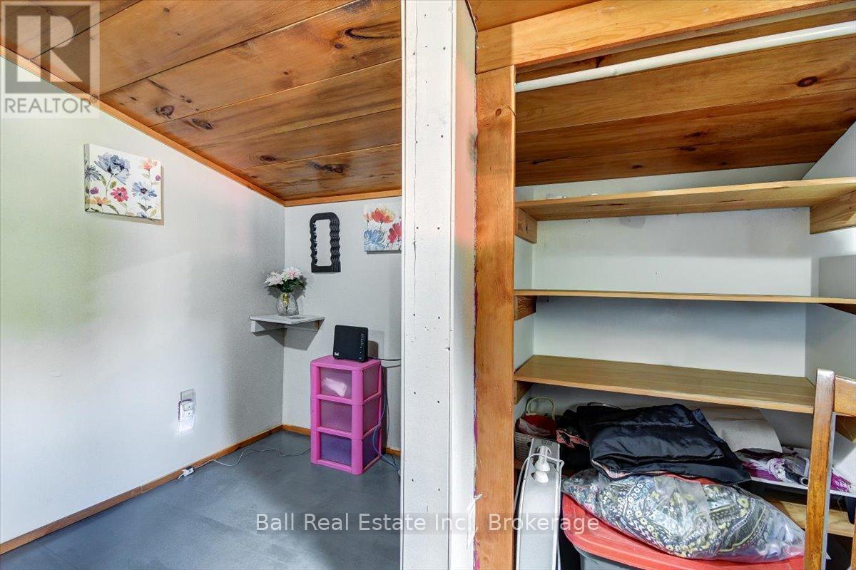 20 ART BOTT ROAD - 20