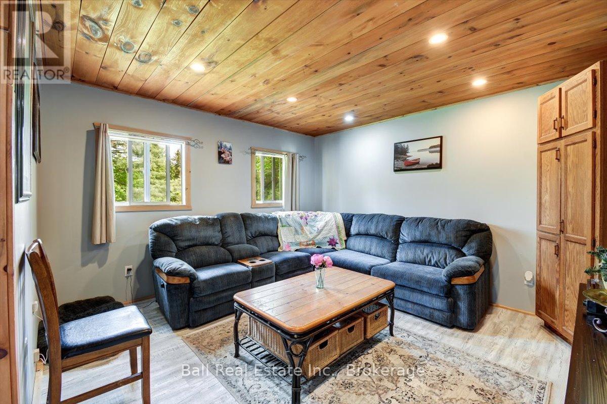 20 ART BOTT ROAD - 8