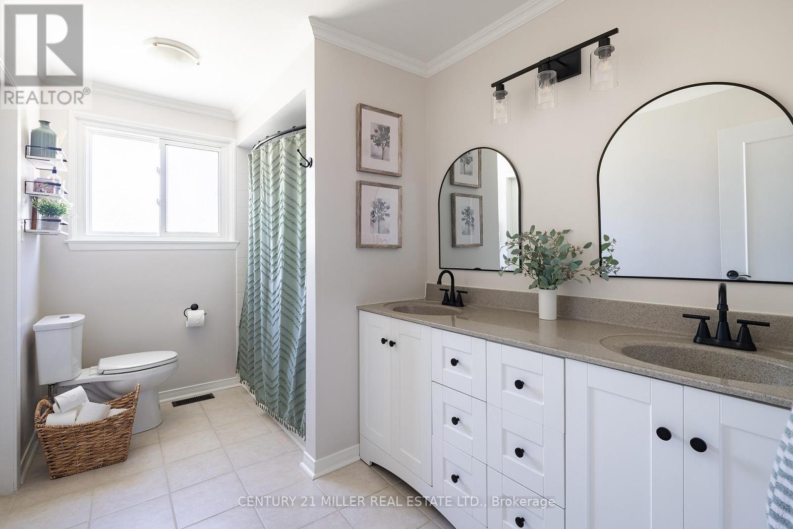 1259 RICHARDS CRESCENT - 17