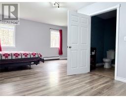 153 Main Street thumbnail 17