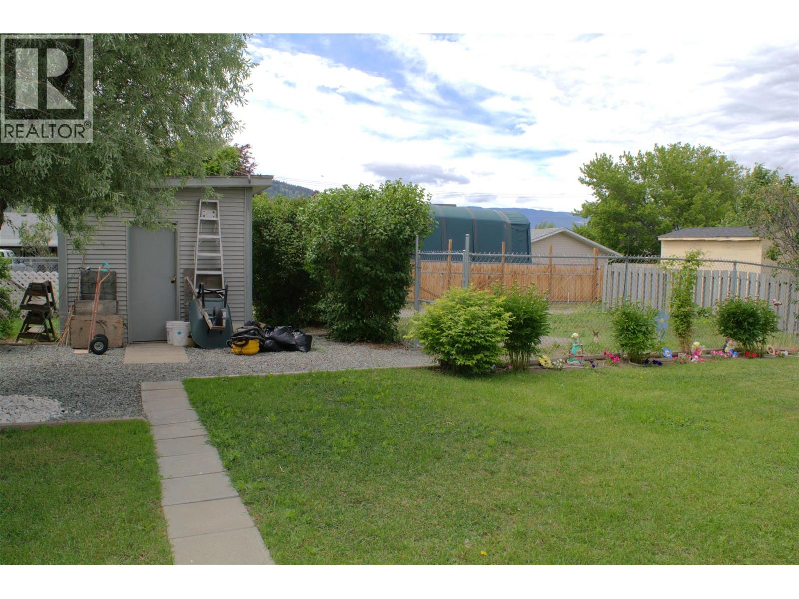 1921 Morrissey Street - 21