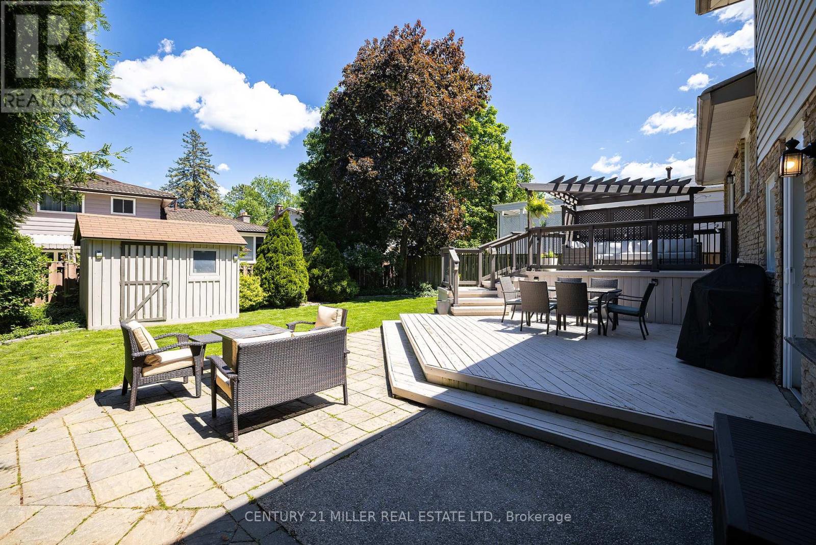 1259 RICHARDS CRESCENT - 29