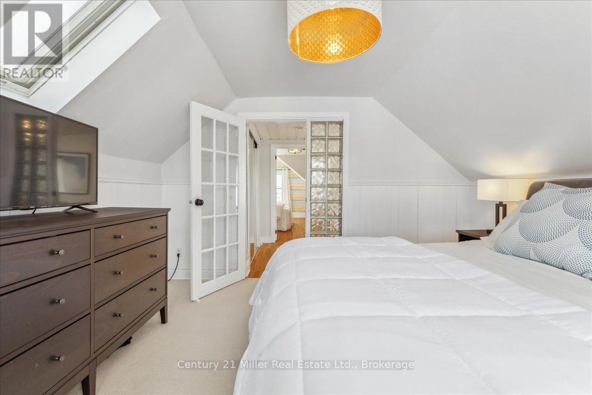 281 PEEL STREET - 21