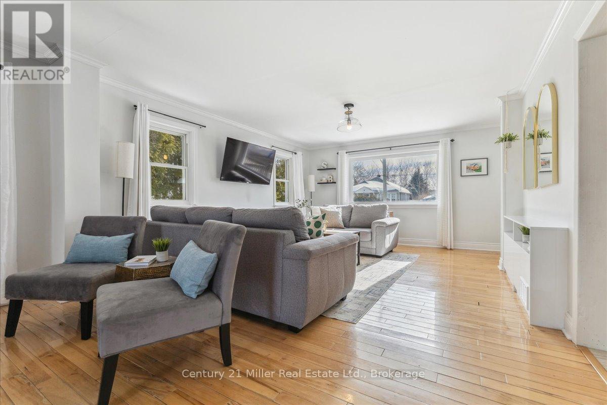 281 PEEL STREET - 9